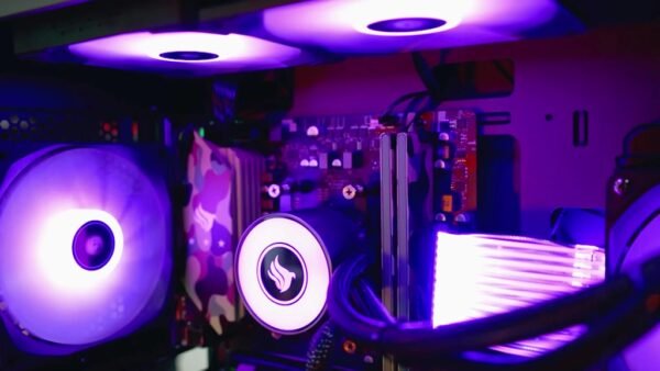 Monitor Gamer Pichau Cepheus V3S, 32 Pol, VA, Curvo, 2K 1ms 165Hz, FreeSync, HDMI/DP, PG-CFV3S-BL01